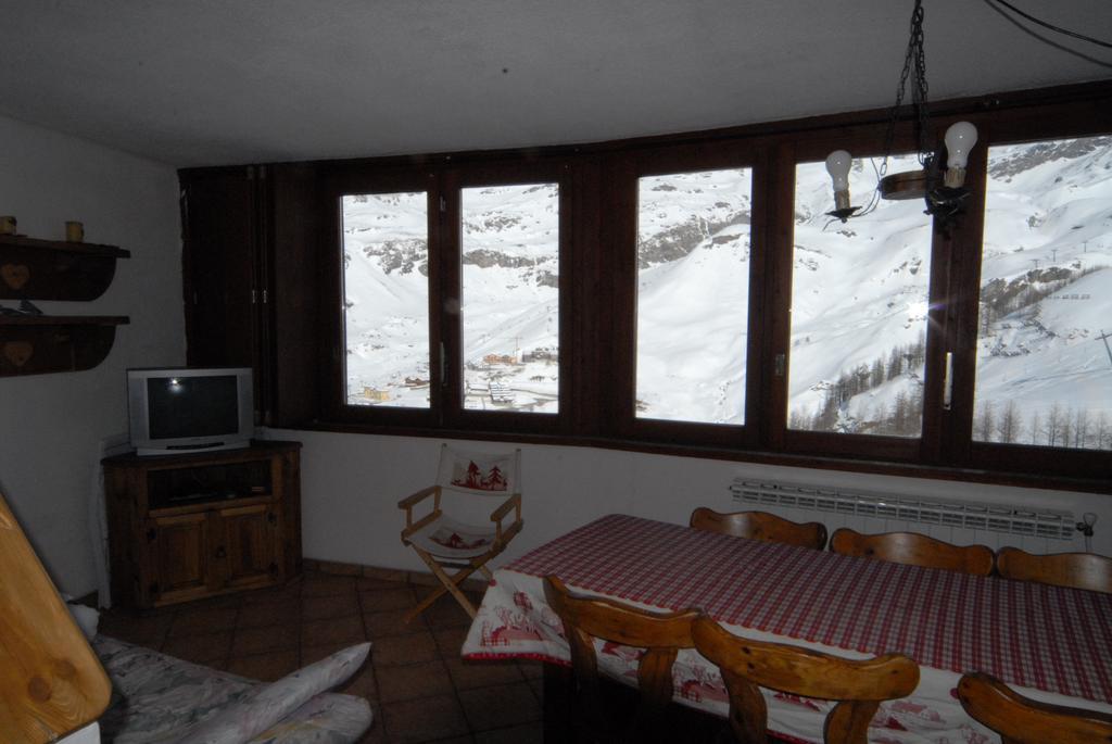 La Coquille Apartment Бройл-Червиня Екстериор снимка